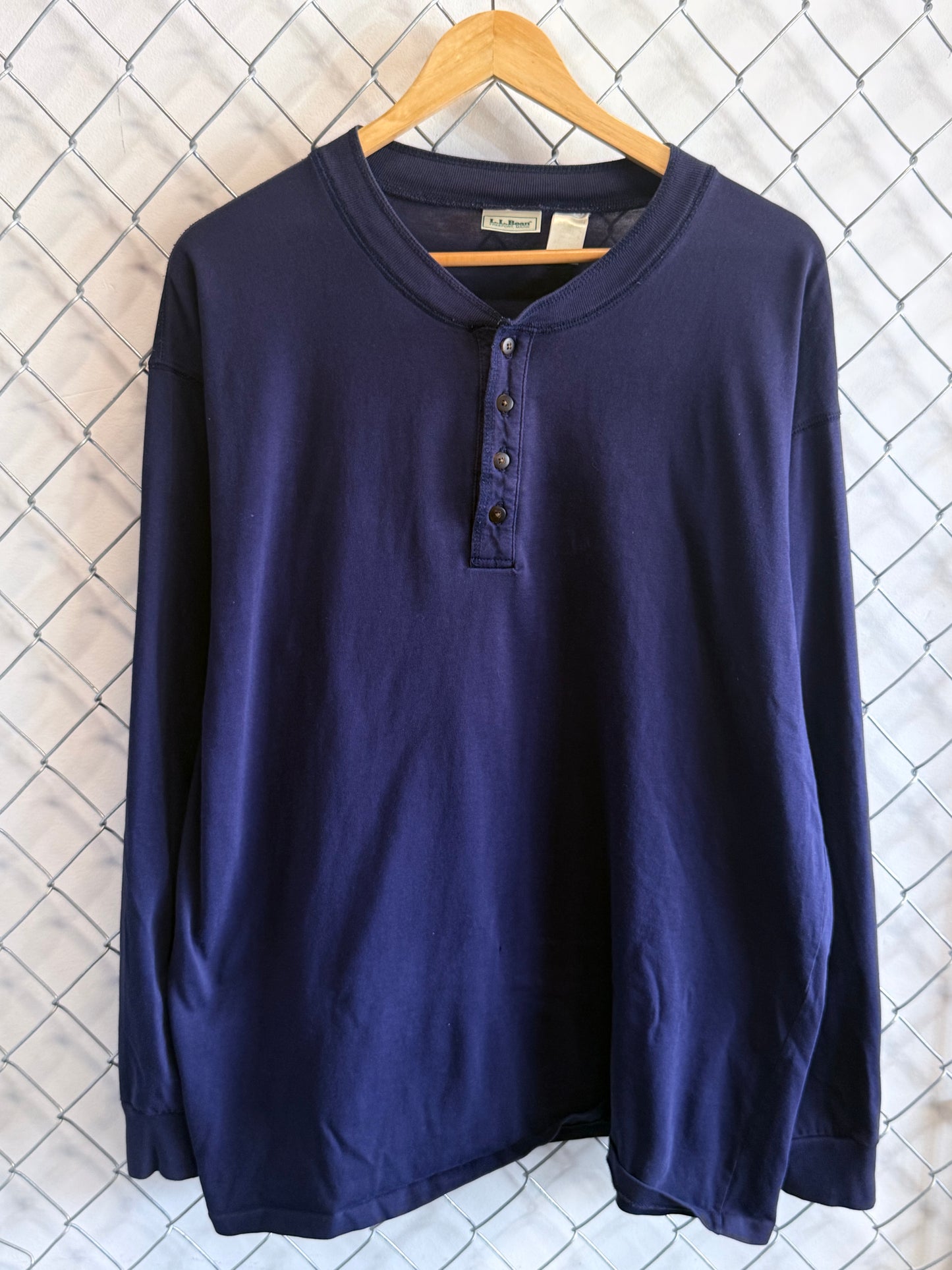 Vintage 90's LL Bean Navy Blue Long Sleeve Henley Shirt Size Large