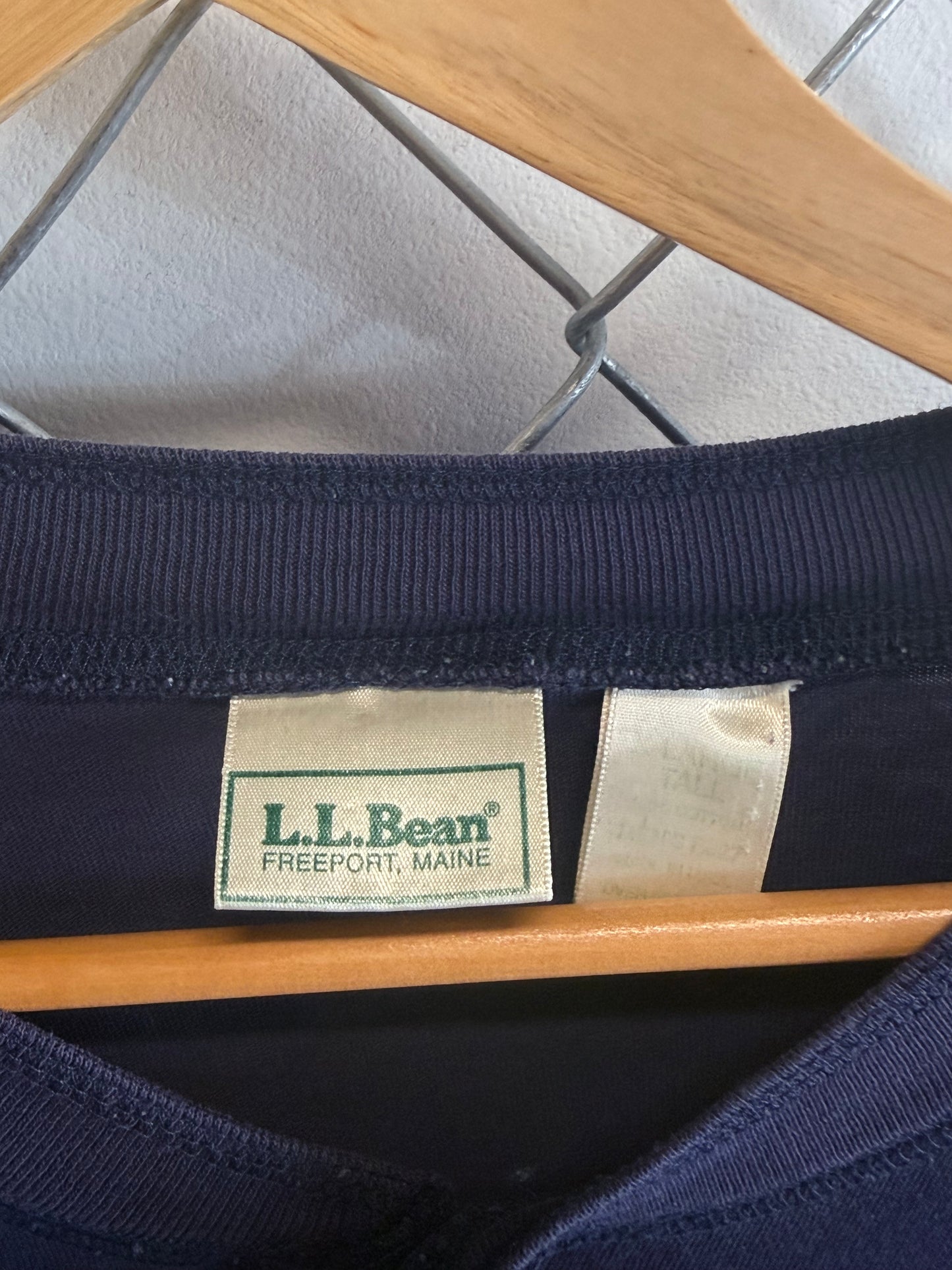 Vintage 90's LL Bean Navy Blue Long Sleeve Henley Shirt Size Large