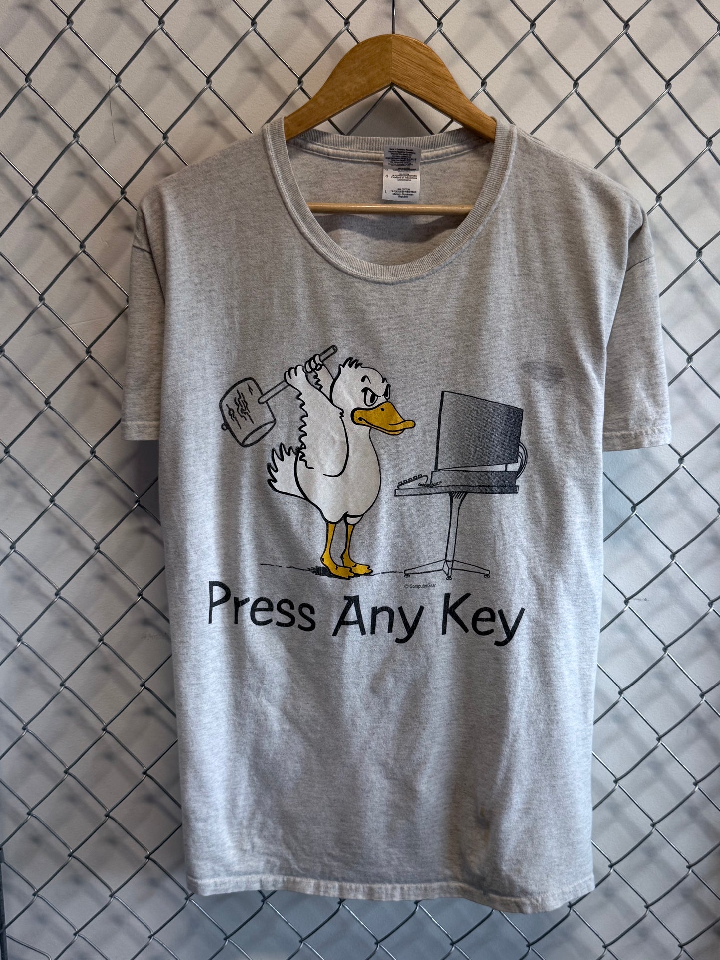 Press Any Key Cartoon Humor Graphic Tee Size Large