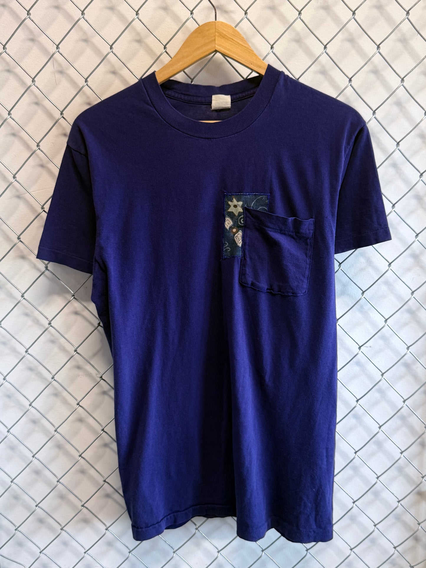 Vintage 80's Fruit of the Loom Purple Blank Pocket Tee Size Large