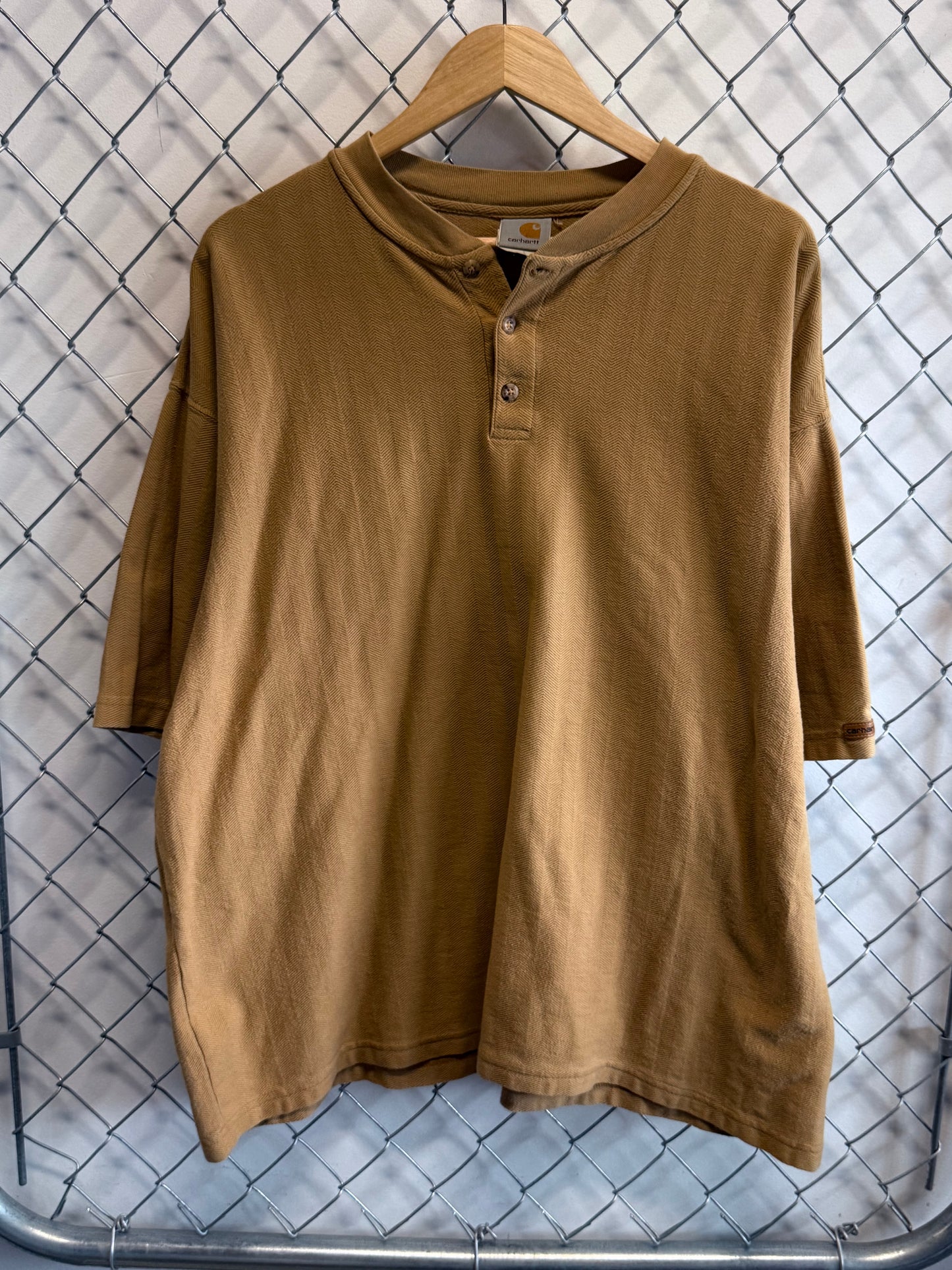 Vintage 90's Carhartt Heavy Weight Brown Henley Shirt Size XL