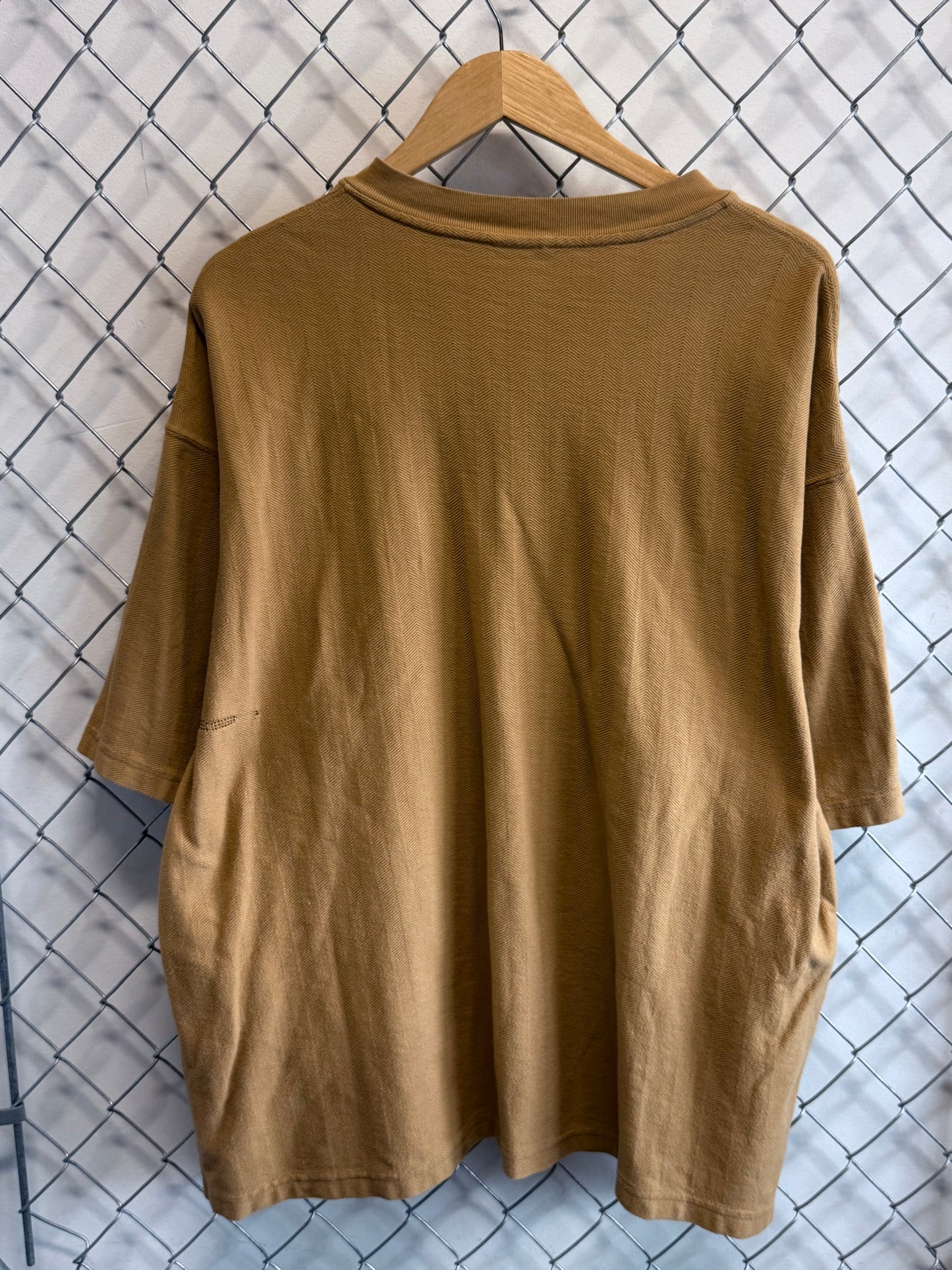 Vintage 90's Carhartt Heavy Weight Brown Henley Shirt Size XL