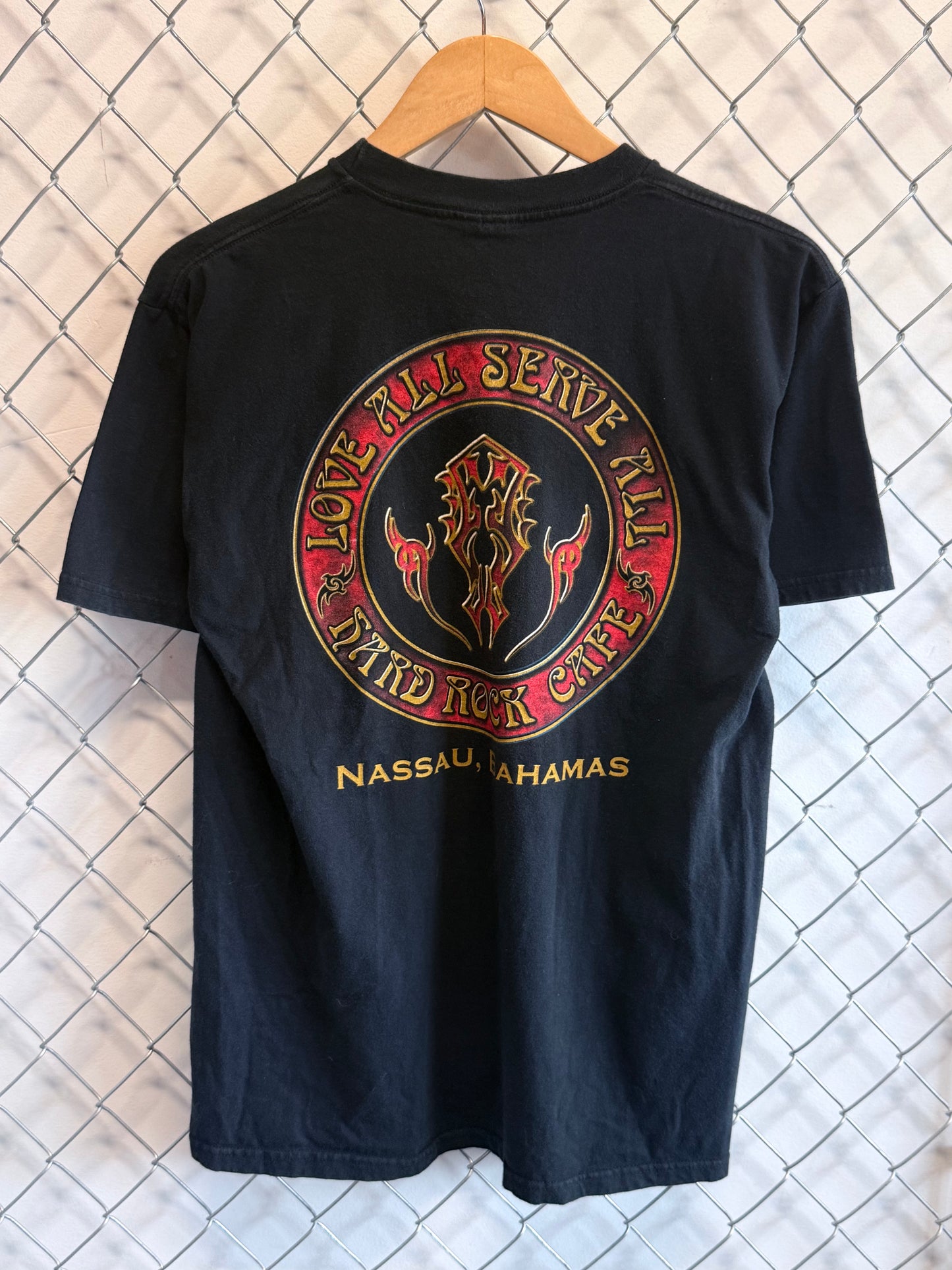 Vintage Hard Rock Cafe Nassau Bahamas Graphic Tee Size Large
