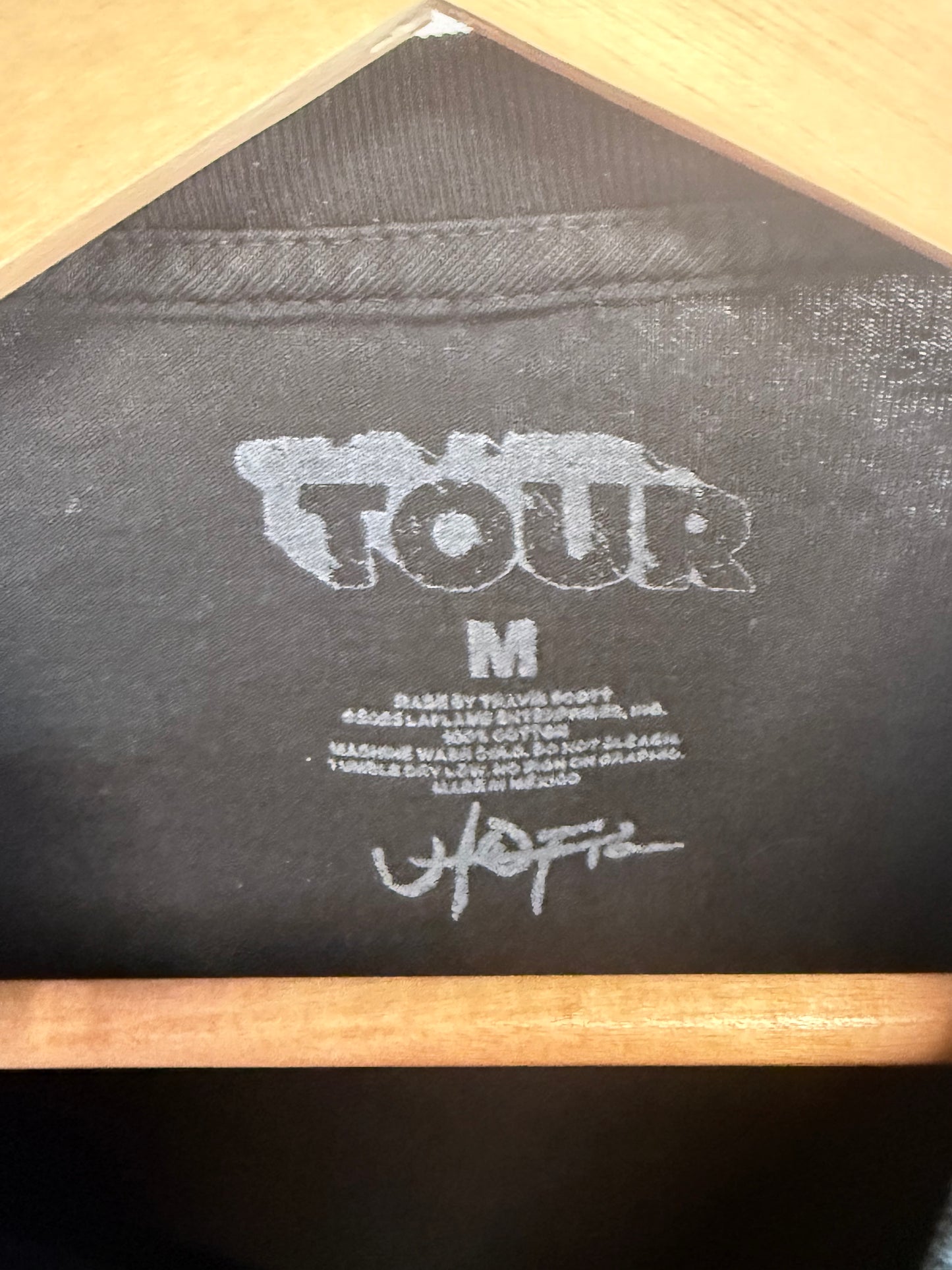 Travis Scott Utopia Graphic Tee Size Medium