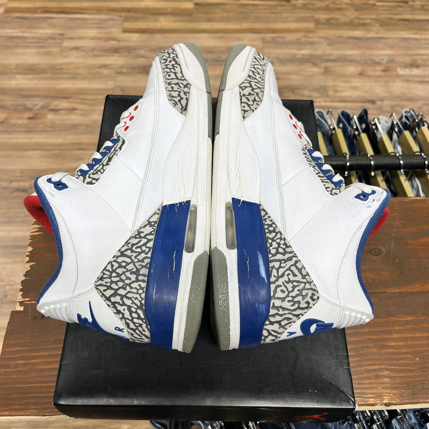 Jordan 3 'True Blue' Size 11