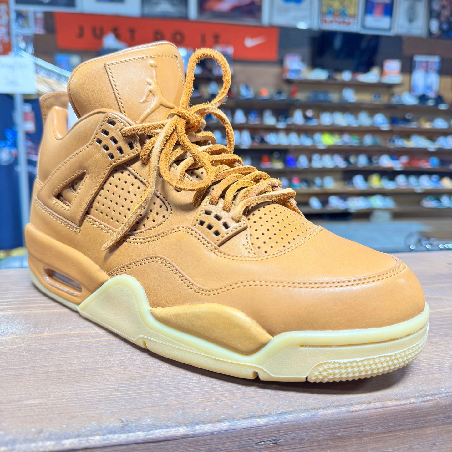 Jordan 4 Premium 'Ginger Wheat' Size 9 (DS)