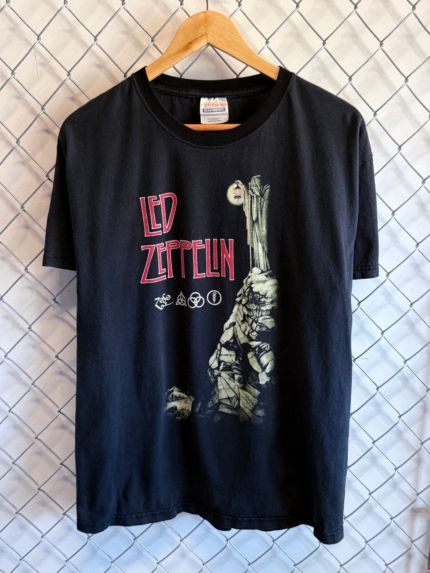 Vintage Y2K Led Zeppelin Band Graphic Tee Size Large