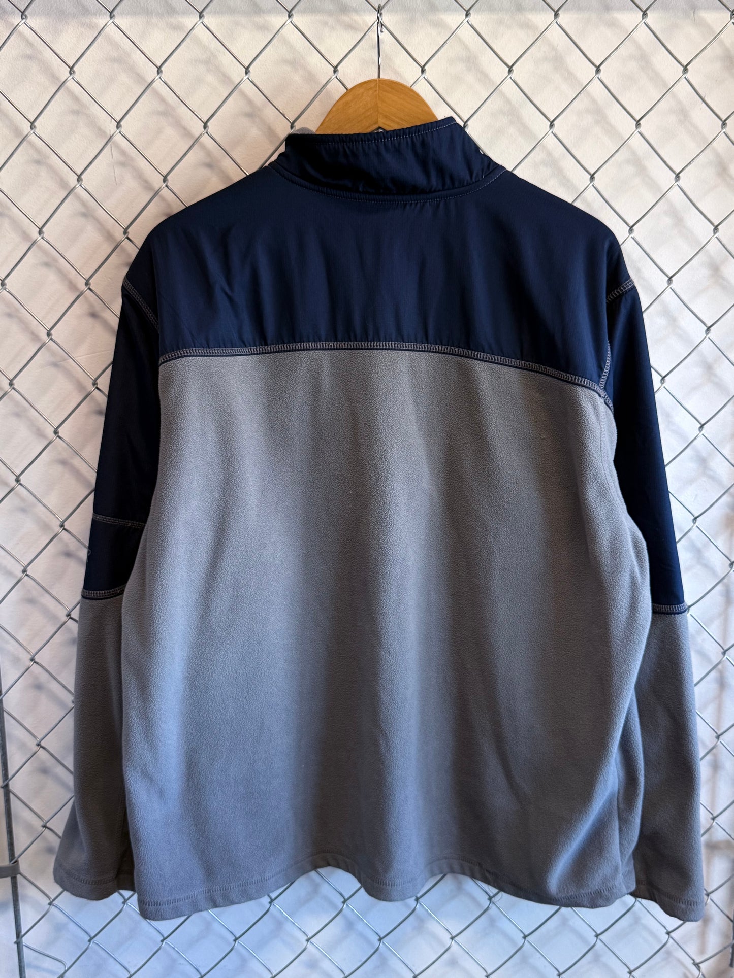 Starter Quarter Zip Fleece Sweater Size XL