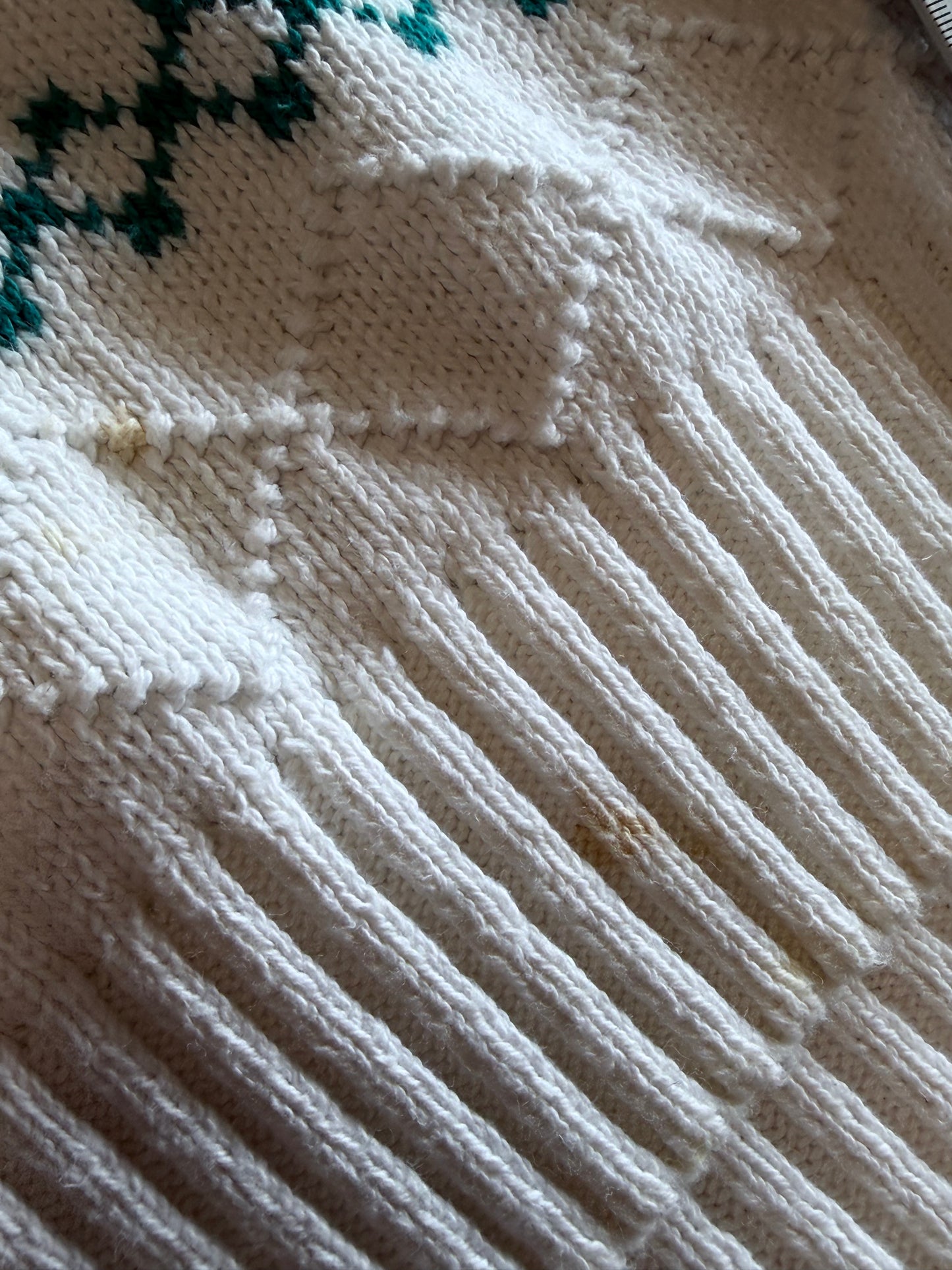 Vintage 90's White Knit Geometric Pattern Sweater Size Large