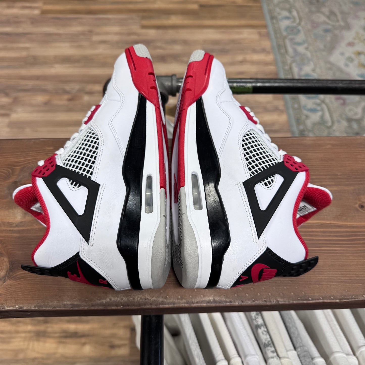 Jordan 4 'Fire Red' Size 9.5