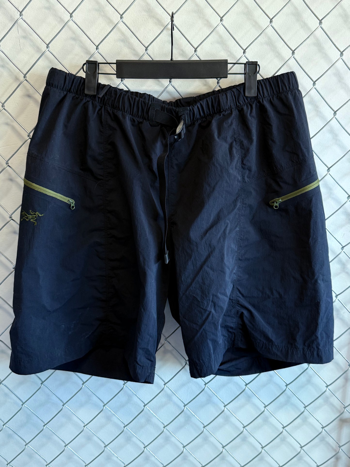 Arc'Teryx Black Nylon Hiking Shorts Size XL