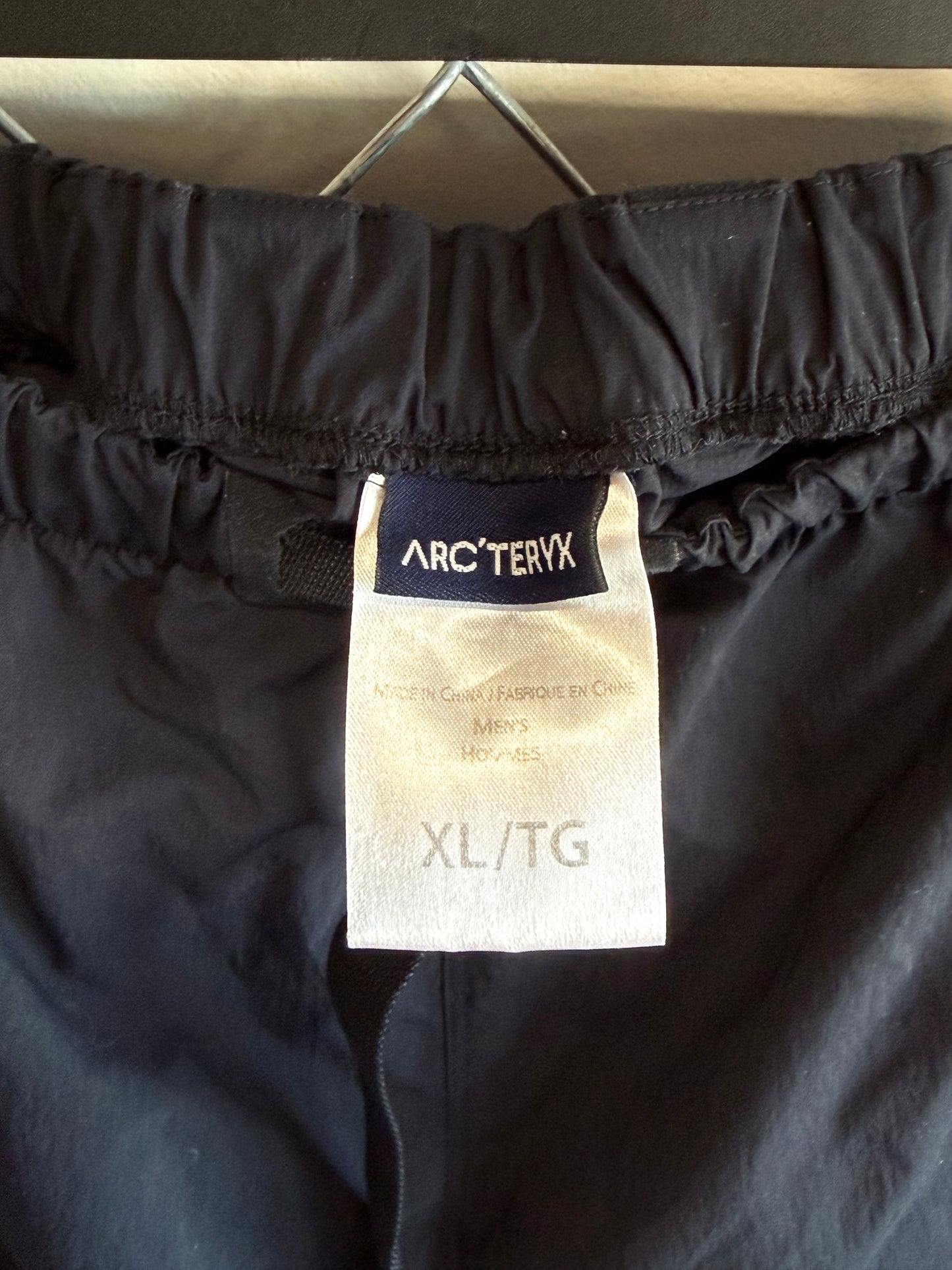 Arc'Teryx Black Nylon Hiking Shorts Size XL
