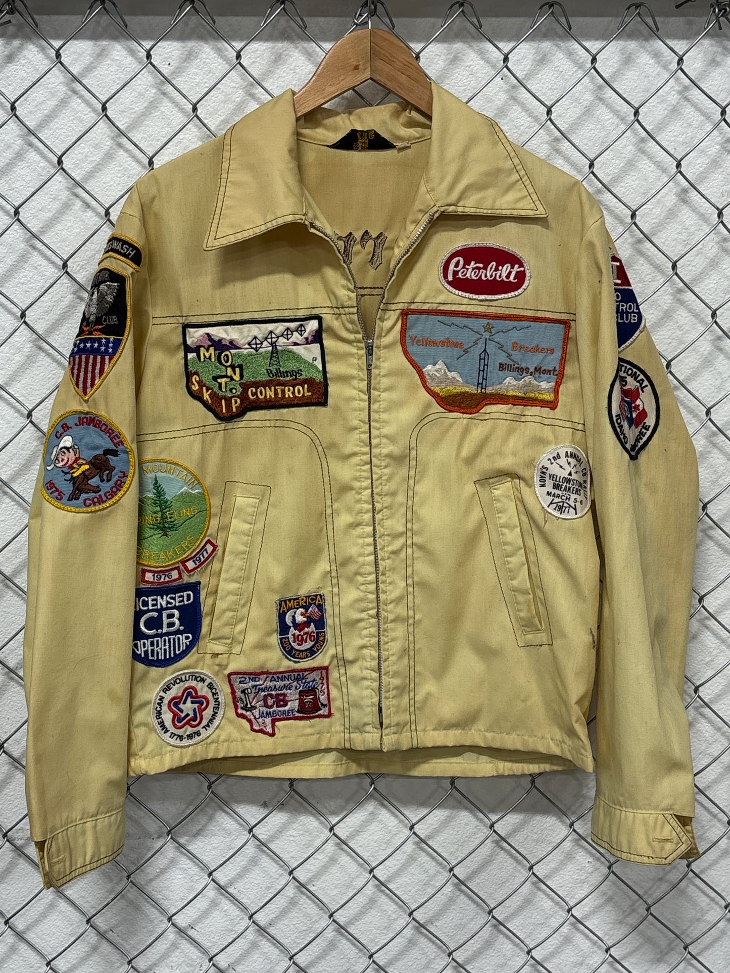 Vintage 70's Windbreaker Jacket CB Radio Patches All Over Size Large