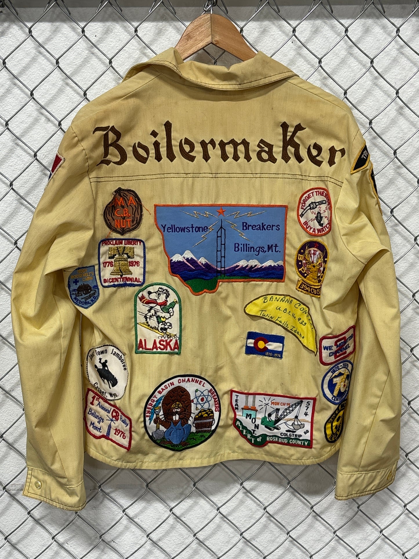 Vintage 70's Windbreaker Jacket CB Radio Patches All Over Size Large