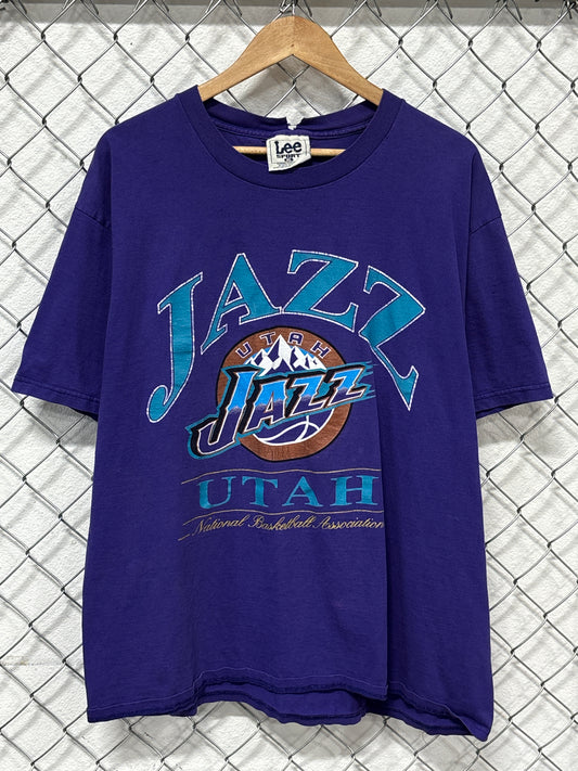 Vintage 90's Utah Jazz NBA Logo Basketball Graphic Tee Size XL