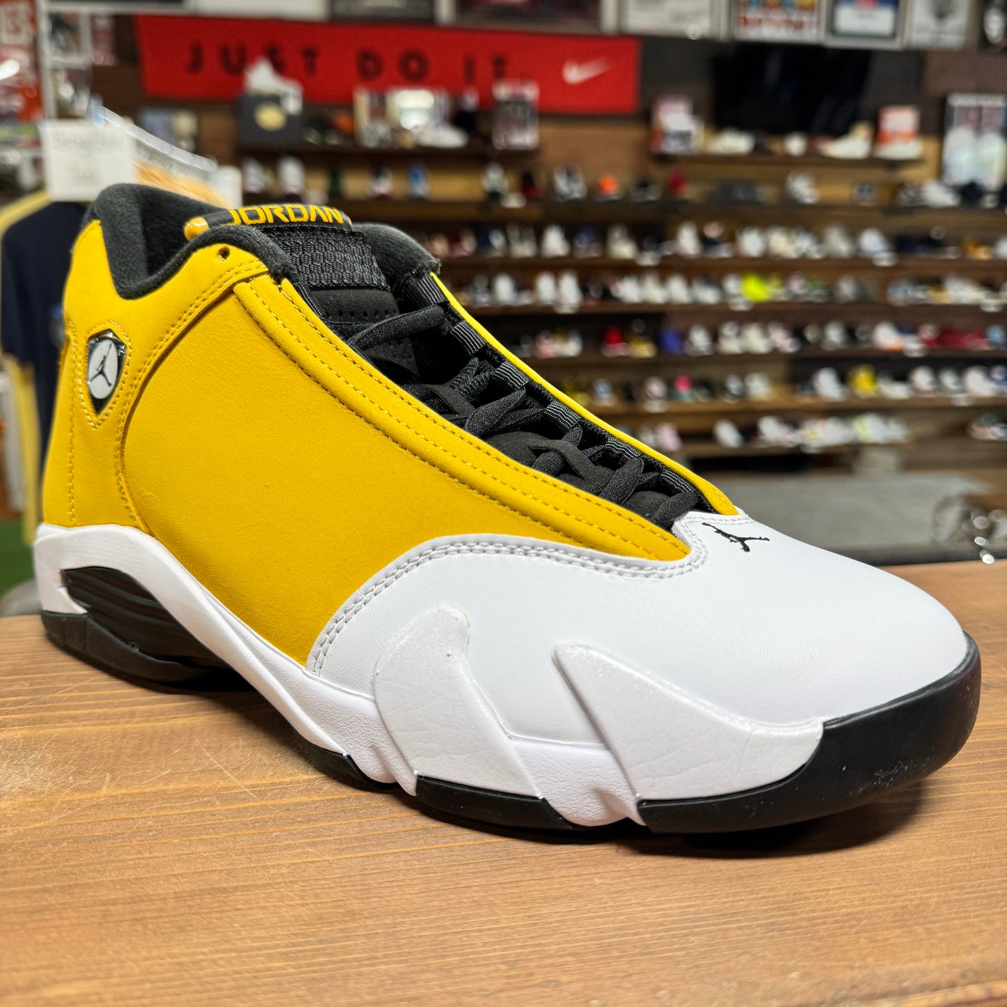 Jordan 14 'Ginger' Size 9 (DS)