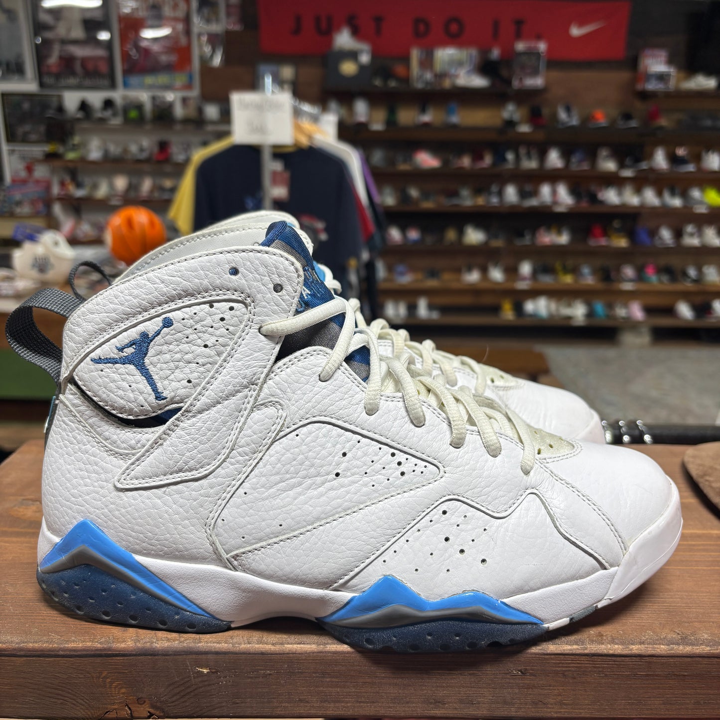 Jordan 7 'French Blue' Size 9