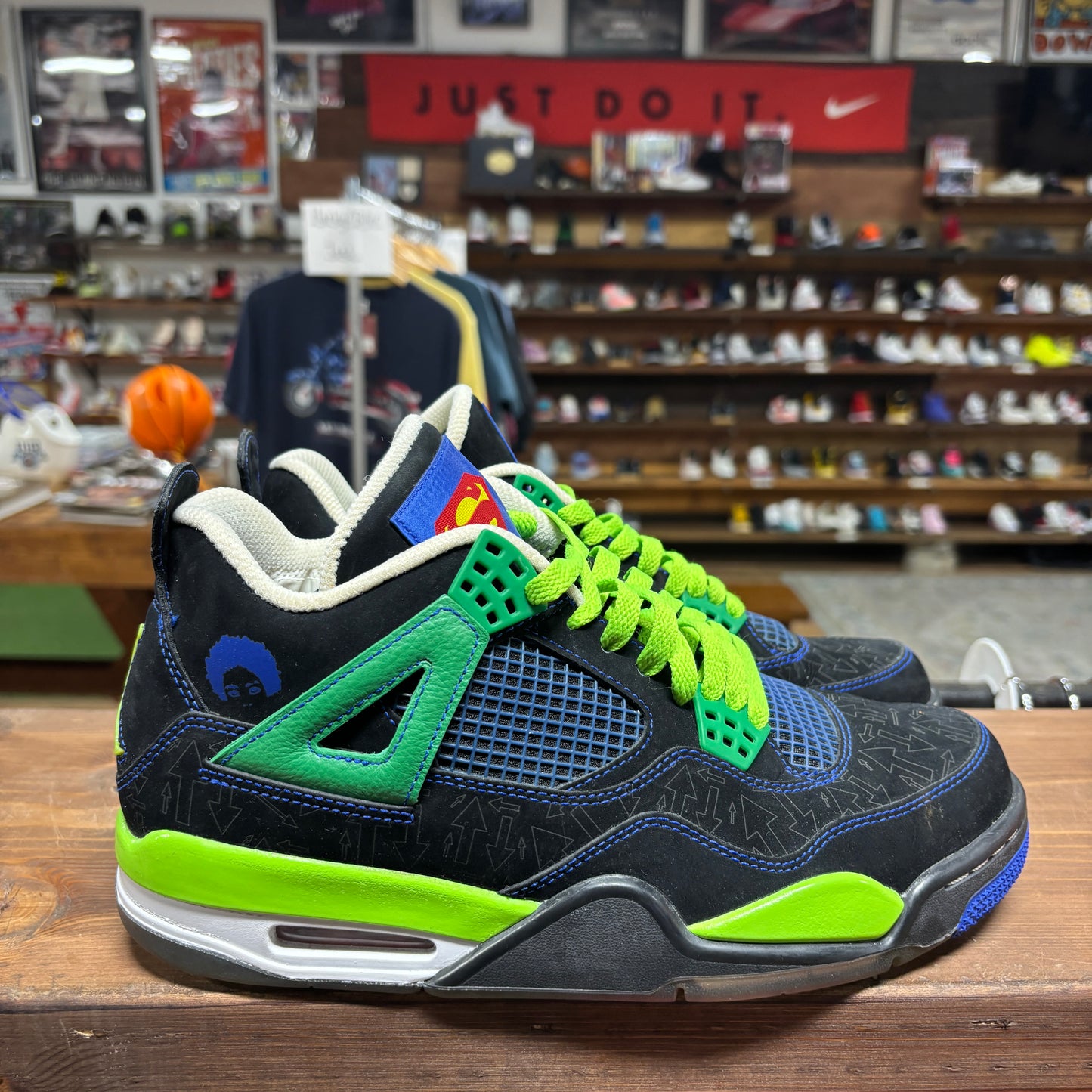 Jordan 4 'Doernbecher' Size 9