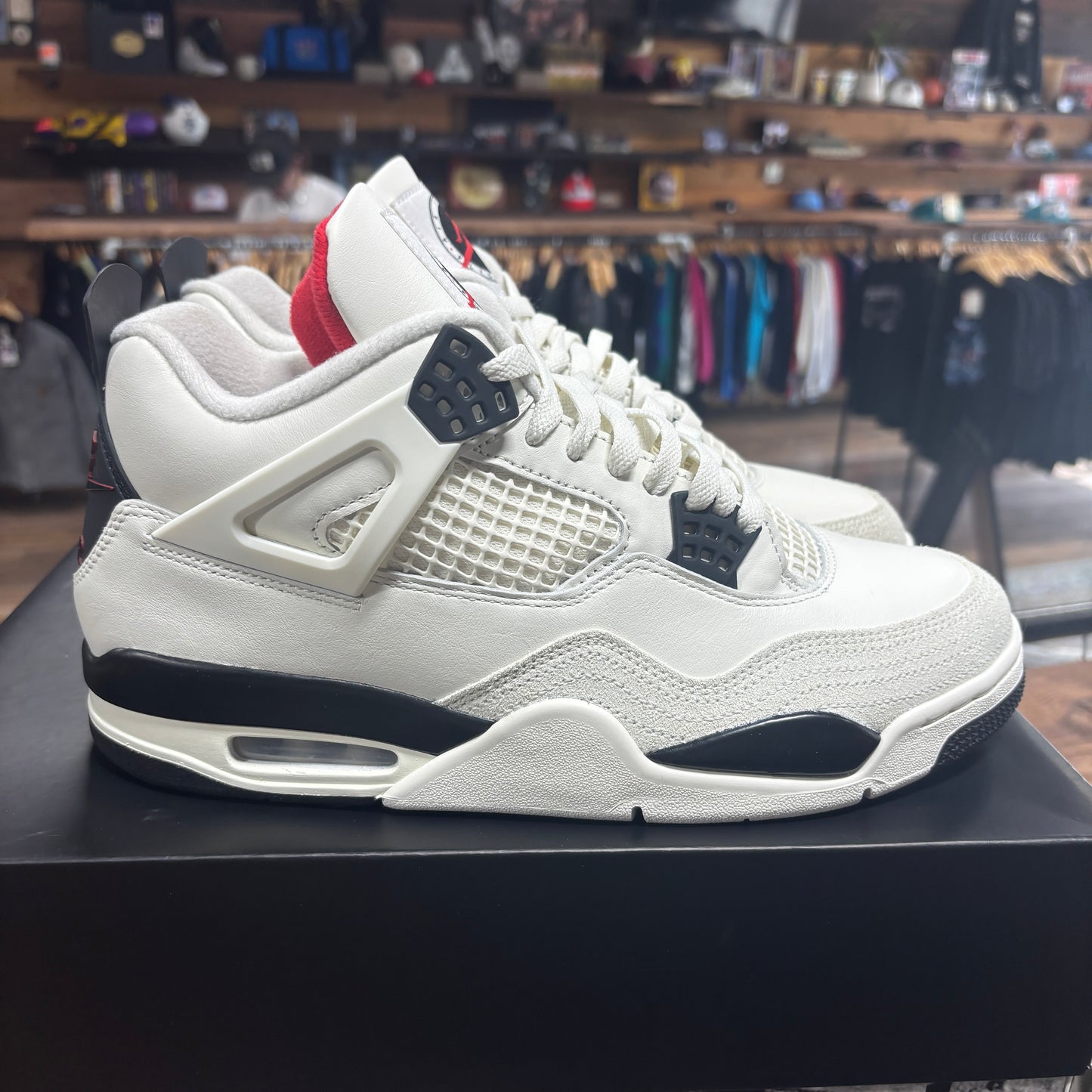 Jordan 4 'Flight Club' Size 10