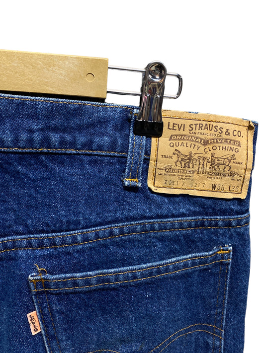 Vintage Levi Orange Tab Medium Wash Denim Jeans 20517 0217 Size 36x32