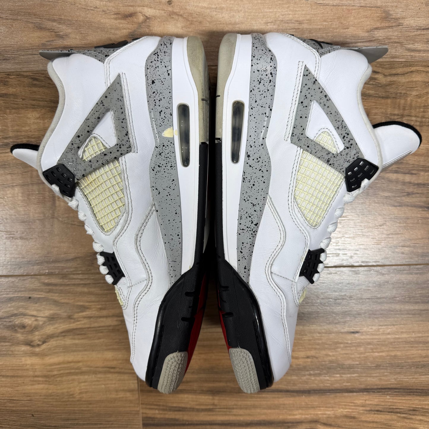 Jordan 4 'White Cement (2016)' Size 9