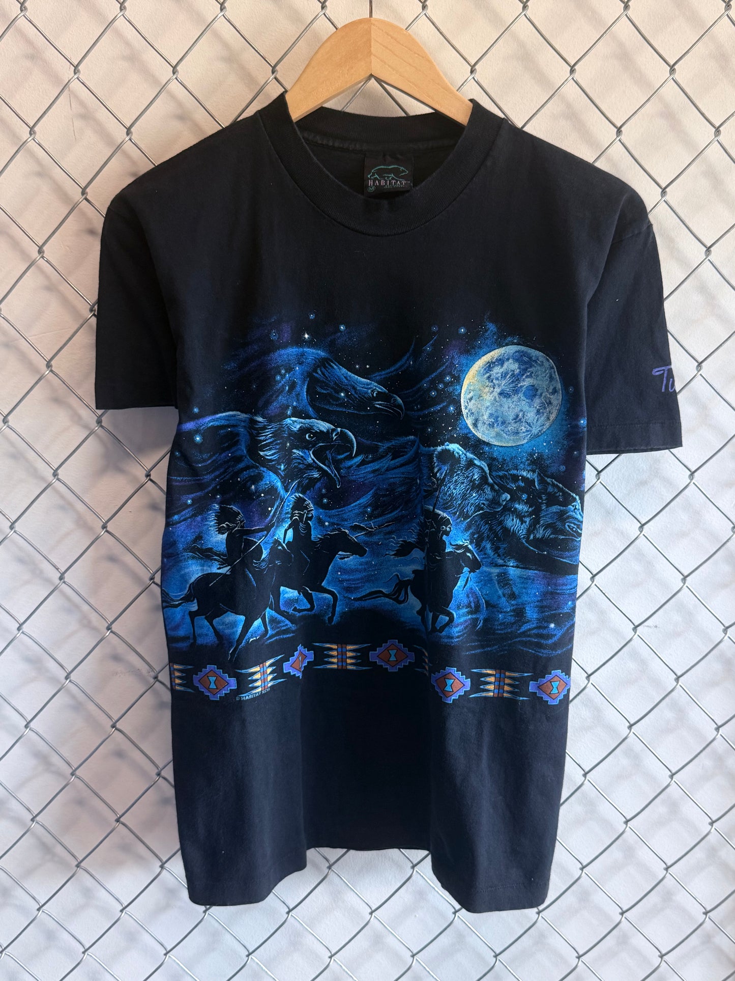 Vintage 90's Native American Nature Aztec Stripe Graphic Tee Size Medium