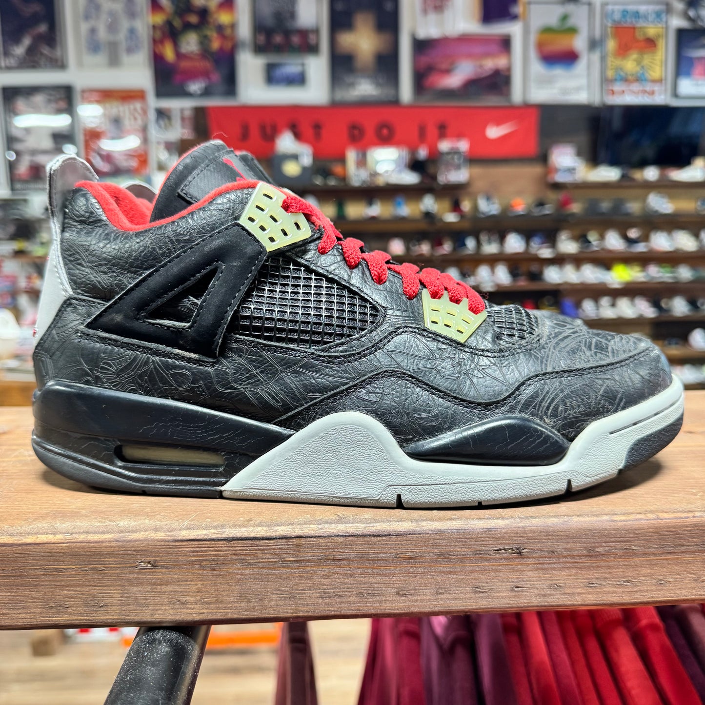 Jordan 4 'Rare Air Black Laser' Size 9.5