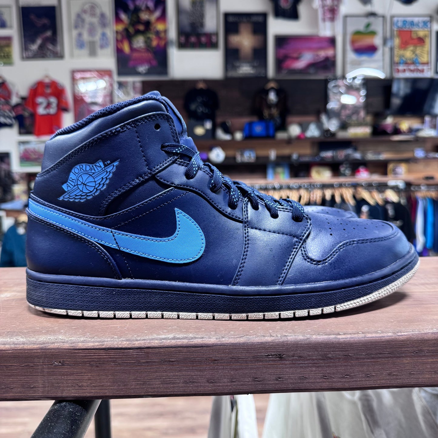 Jordan 1 Mid 'Obsidian' Size 11.5