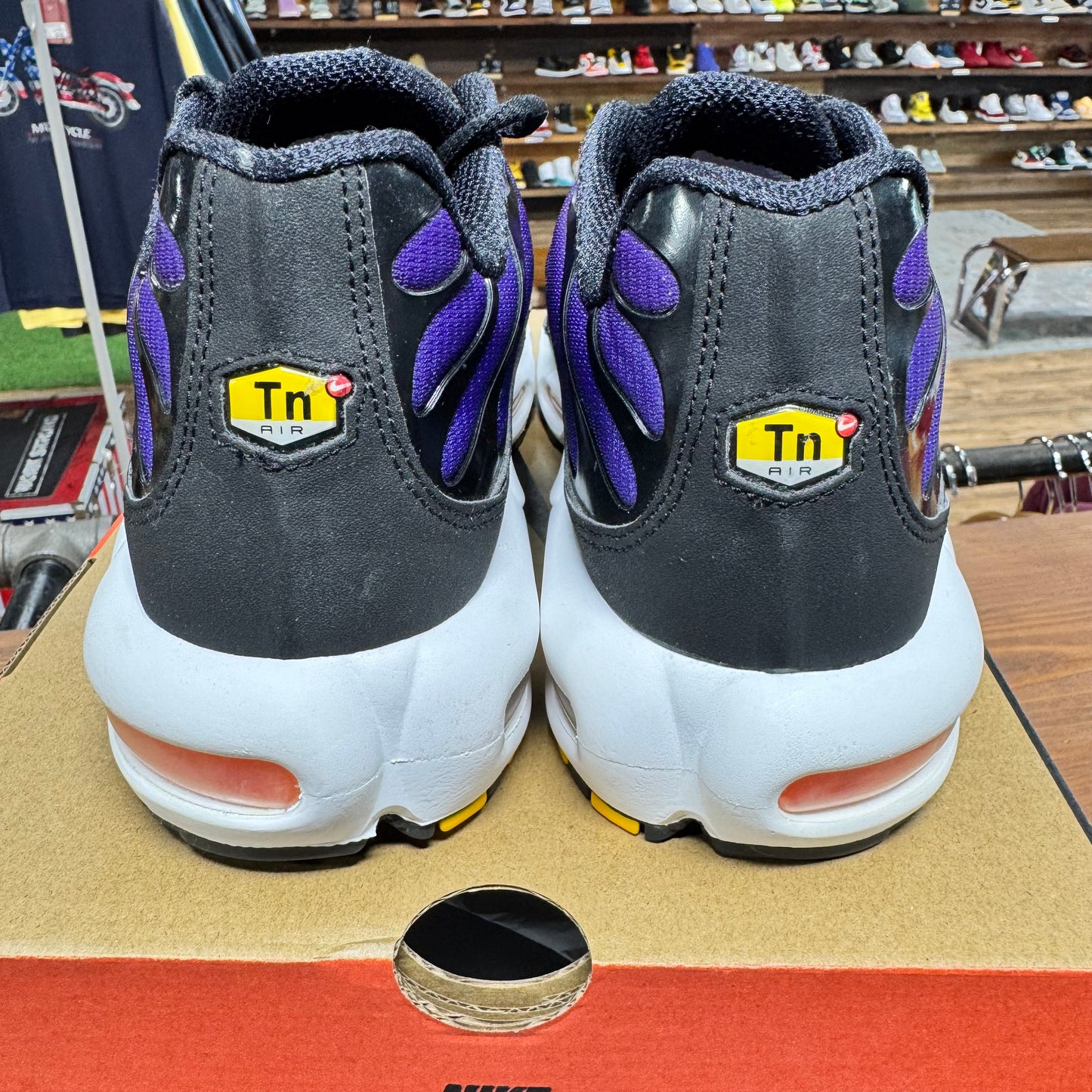 Nike Air Max Plus 'Voltage Purple' Size 11
