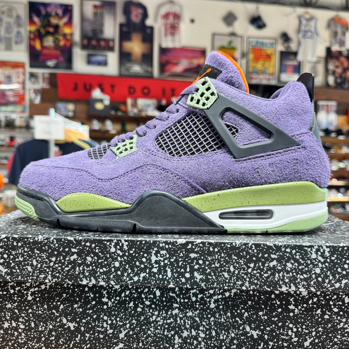 Jordan 4 'Canyon Purple' Size 12.5W/11M