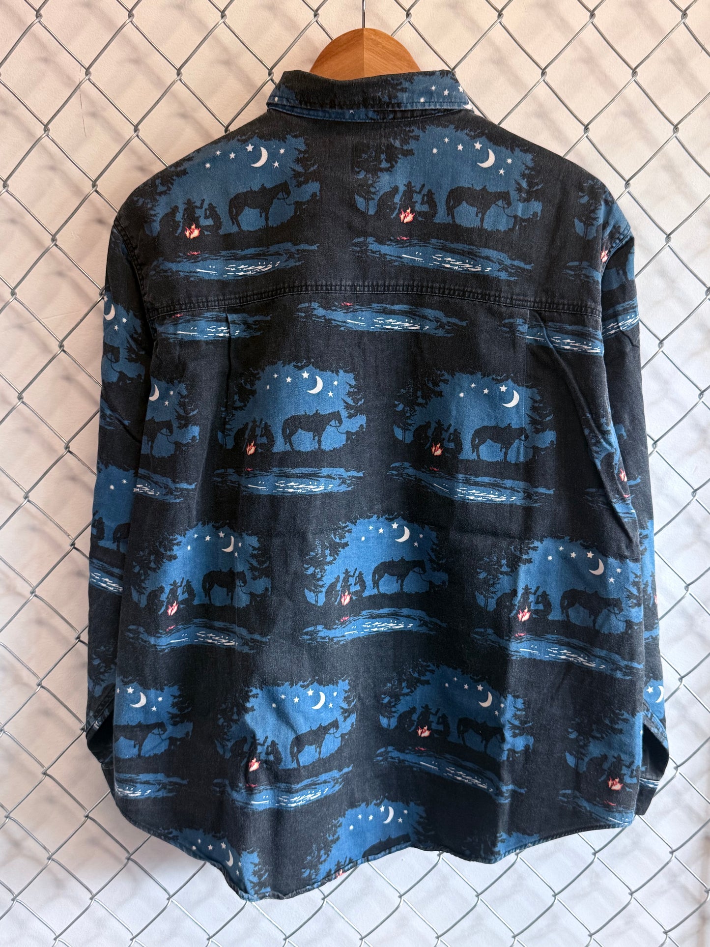 Vintage Barn Fly Western Campfire Button Up Shirt Size Large