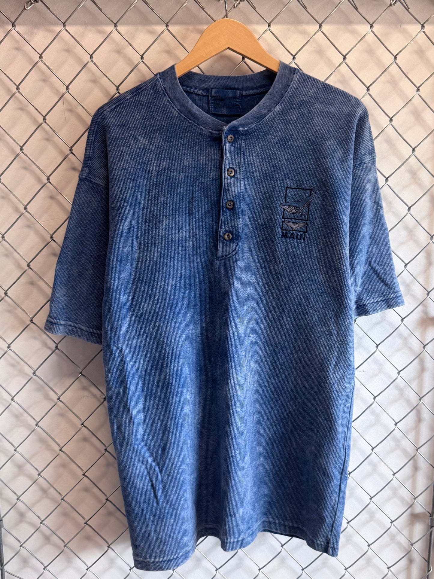 Vintage 90's Maui Hawaii Henley Nature Shirt Size Large