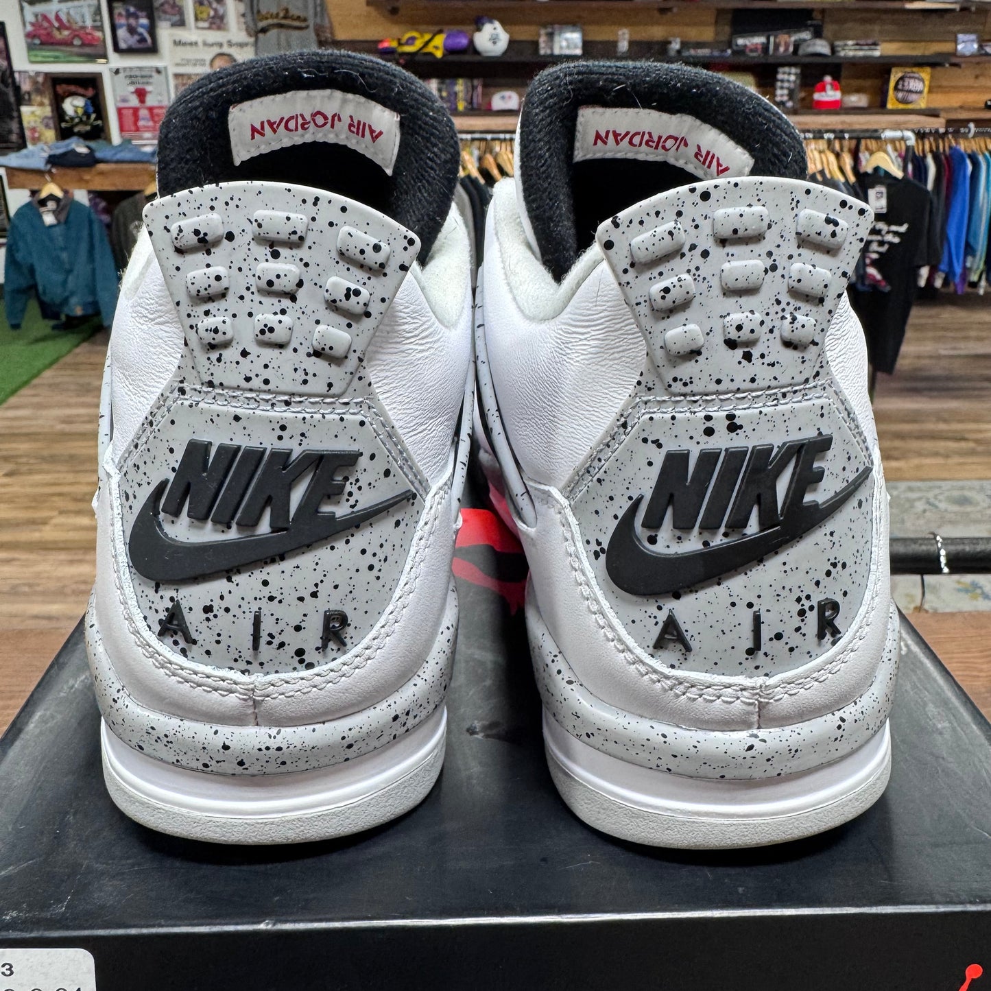 Jordan 4 'White Cement (2016)' Size 9