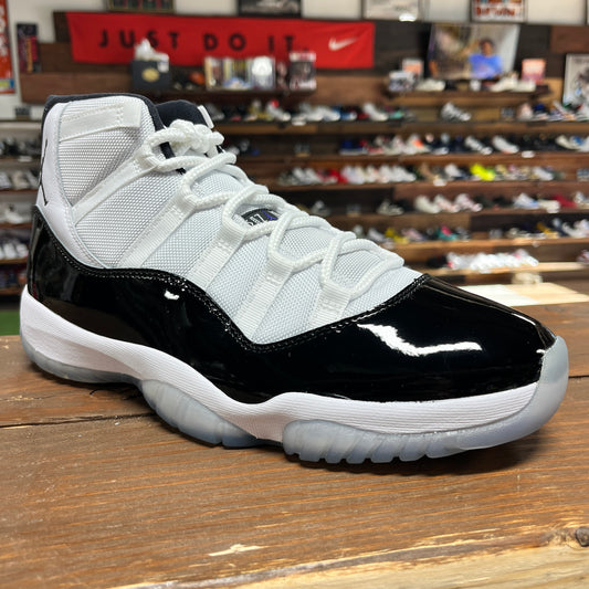 Jordan 11 'Concord' Size 11 (DS)