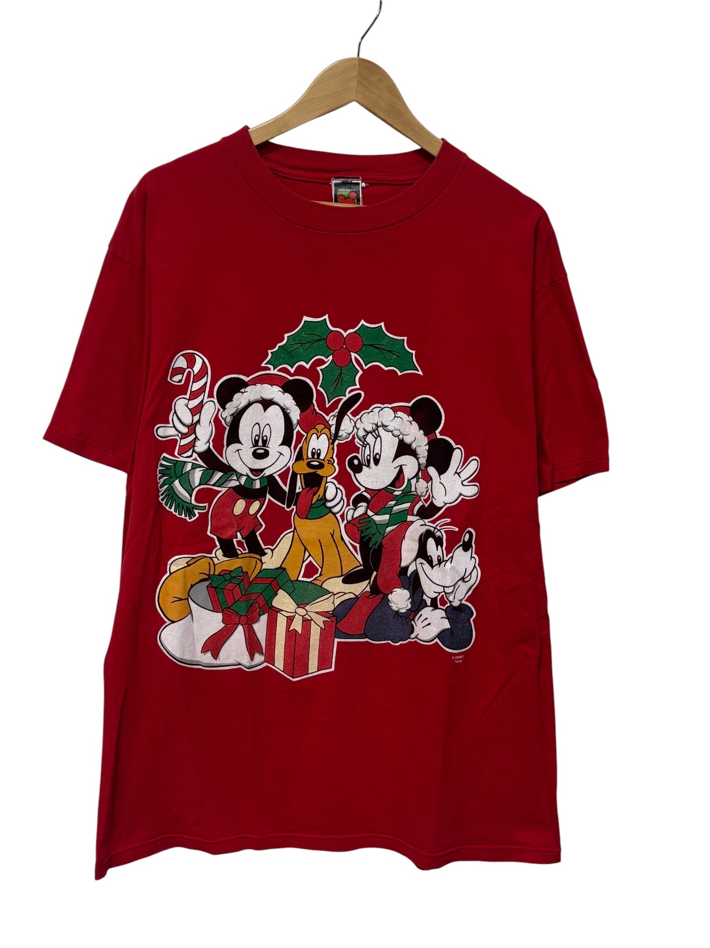 Vintage 90's Disney Mickey Mouse Friends Cartoon Christmas Tee Size XL