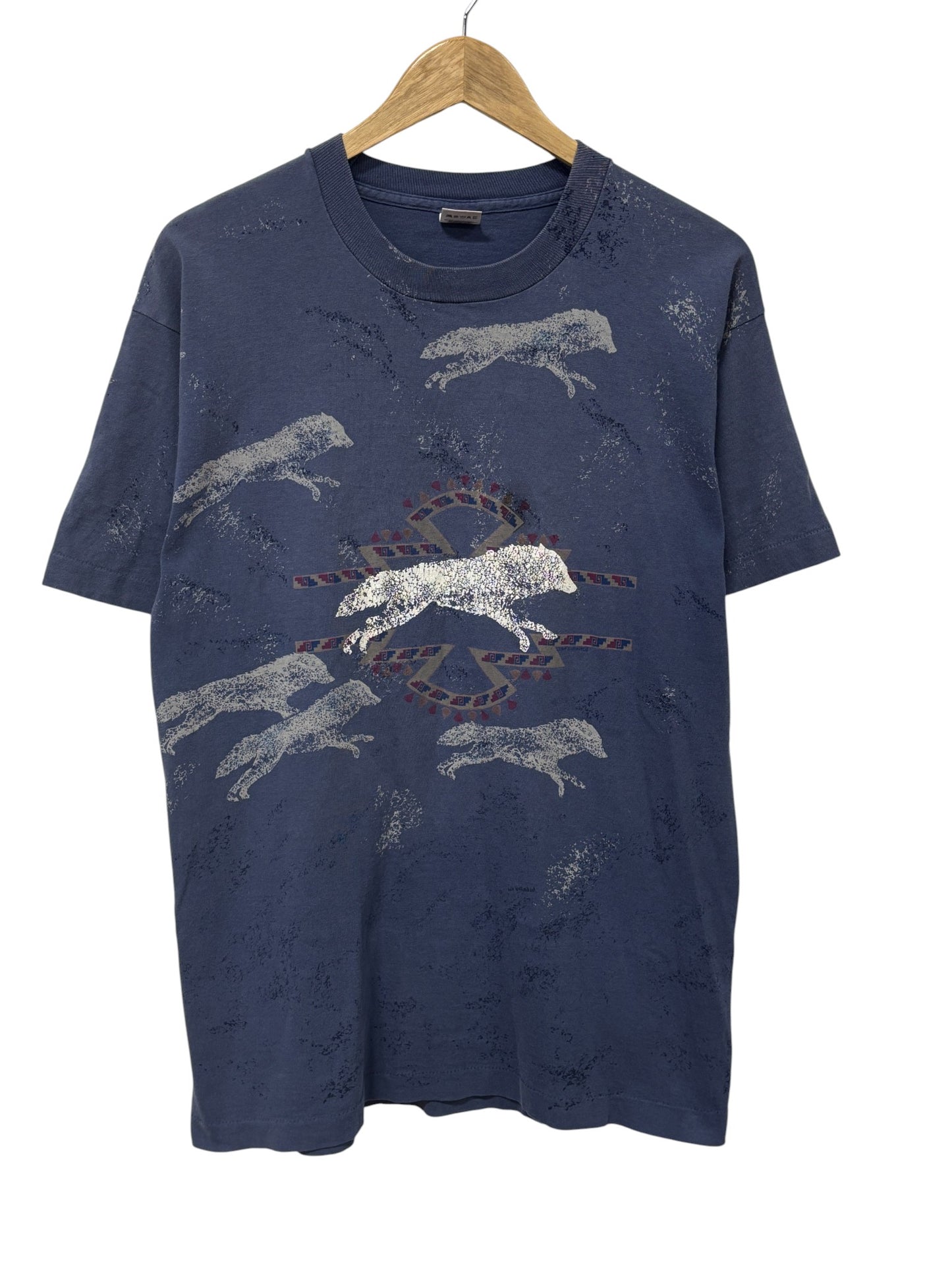 Vintage 90's Wolf Pack All Over Print Nature Tee Size Large