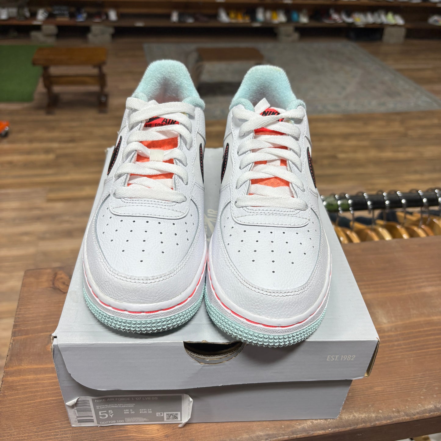 Nike AF1 Low 'White Atomic Pink' Size 5.5Y