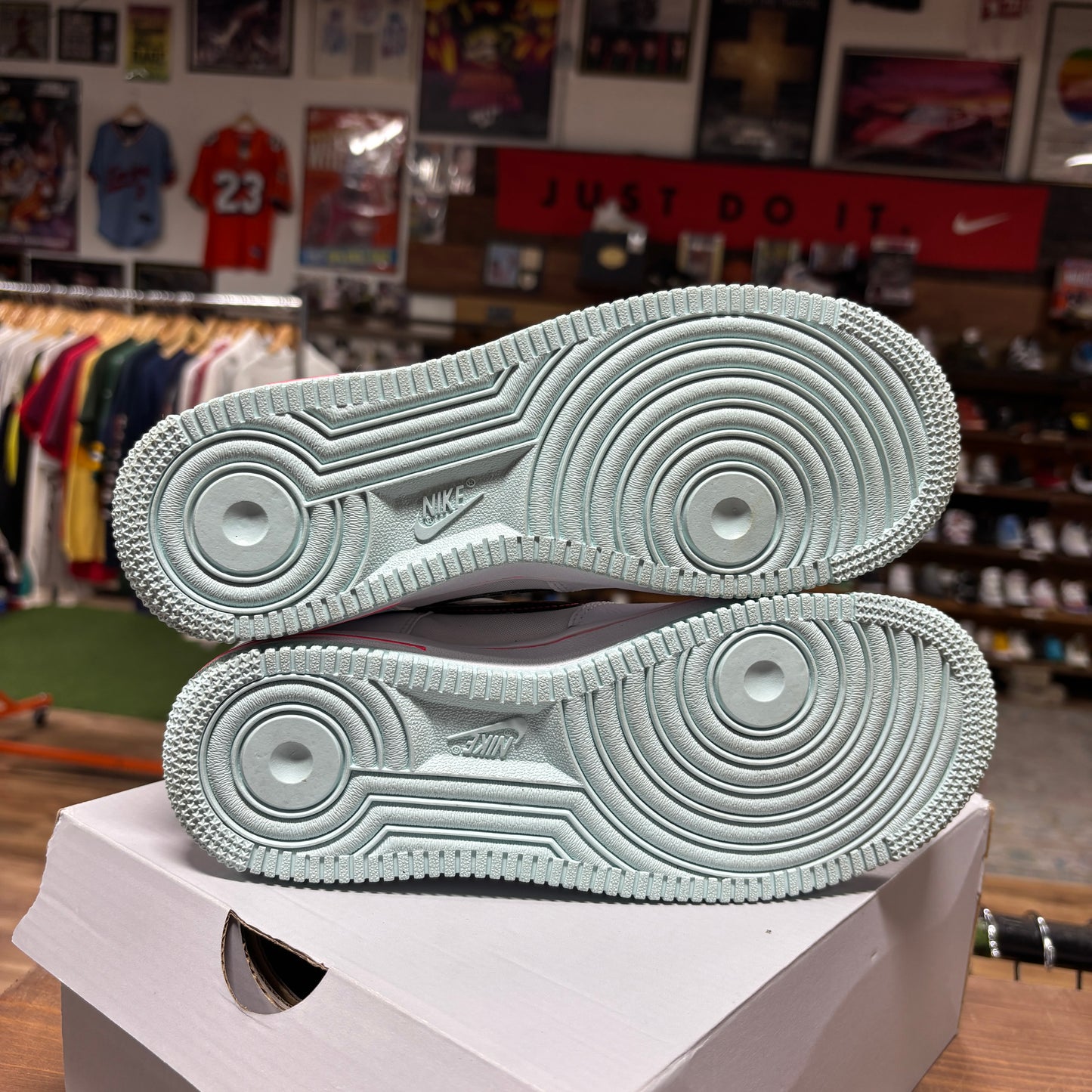 Nike AF1 Low 'White Atomic Pink' Size 5.5Y