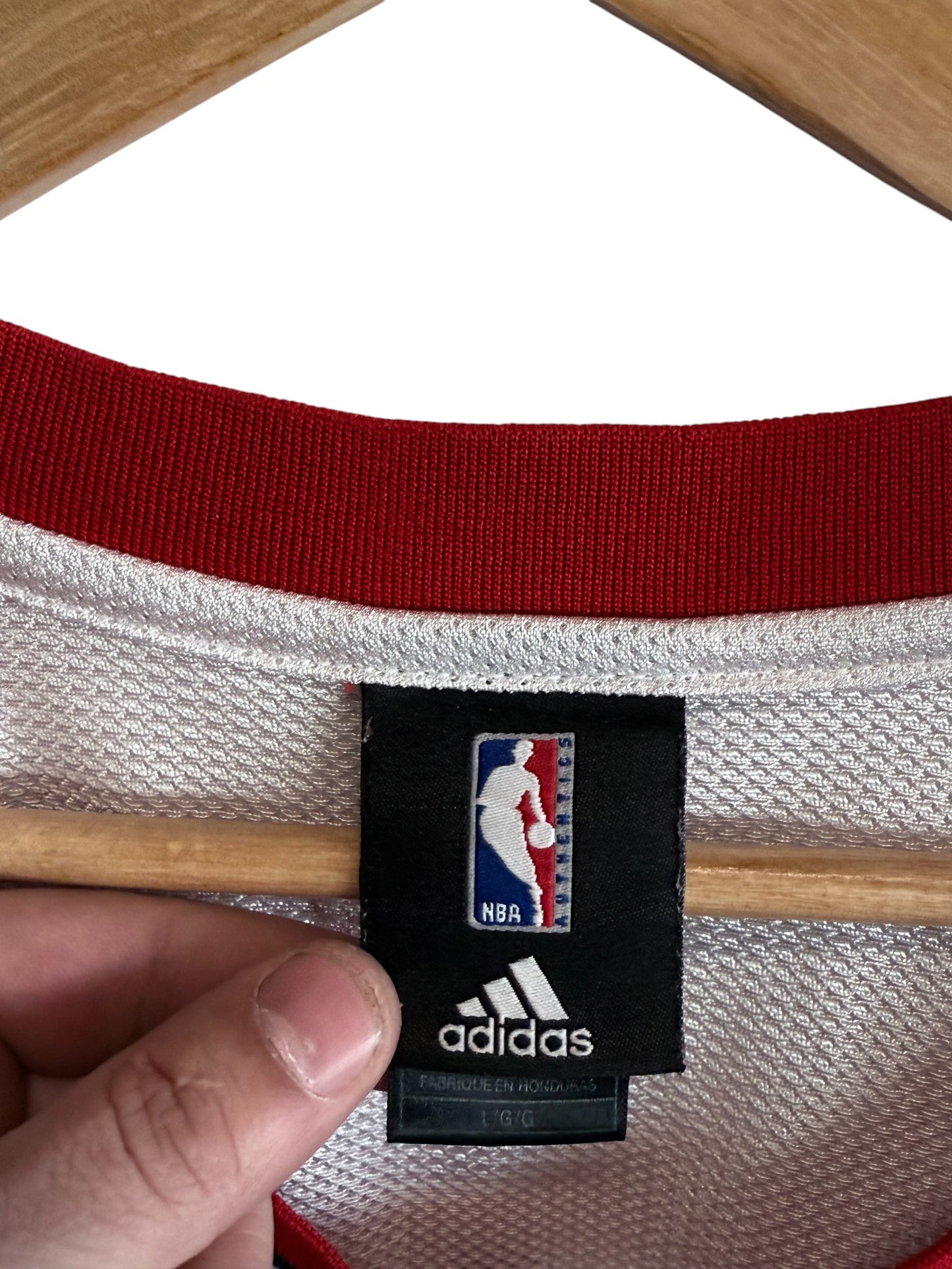 Vintage Adidas Ben Wallace Chicago Bulls #3 Jersey Size Large