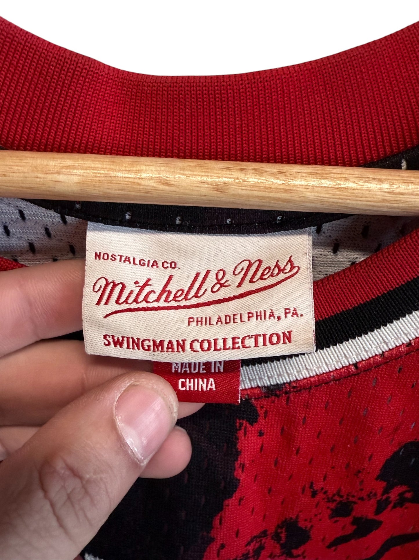 Mitchell & Ness Chicago Bulls Dennis Rodman Jersey Size Medium