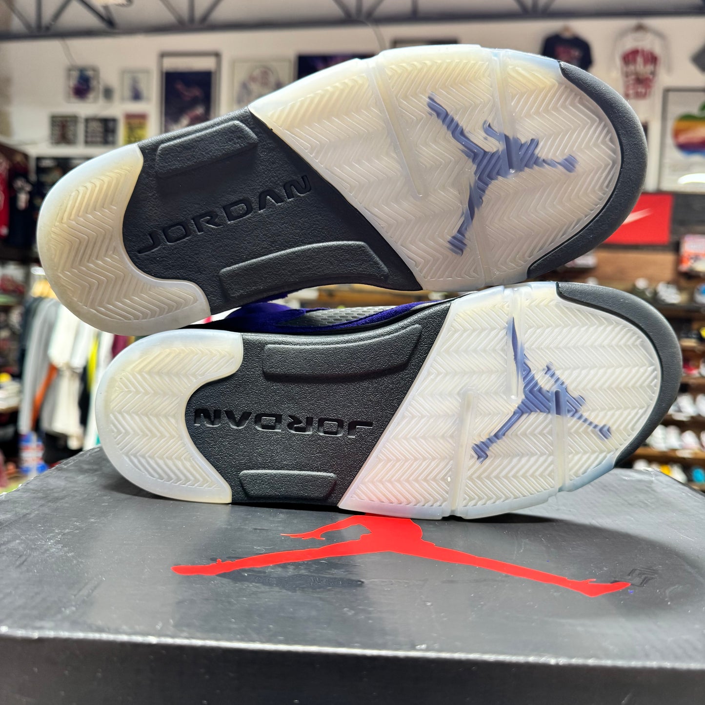 Jordan 5 'Alternate Grape' Size 8.5