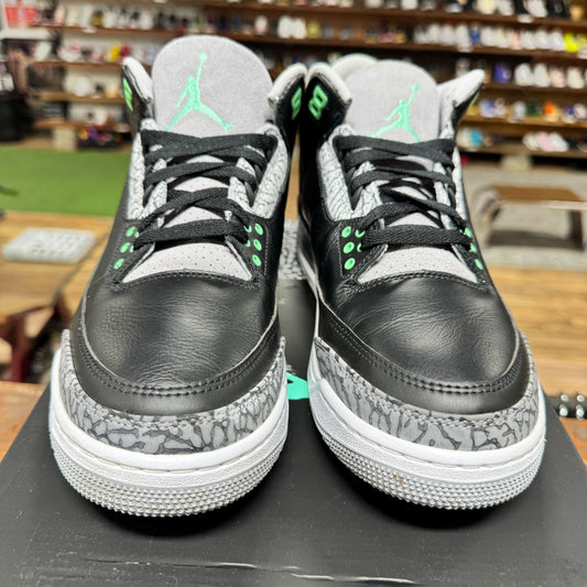 Jordan 3 'Green Glow' Size 11.5