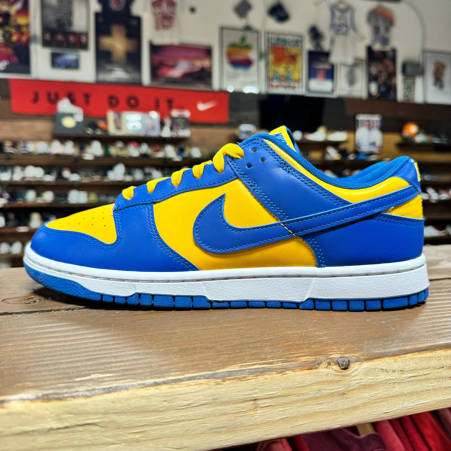 Nike Dunk Low 'UCLA' Size 11