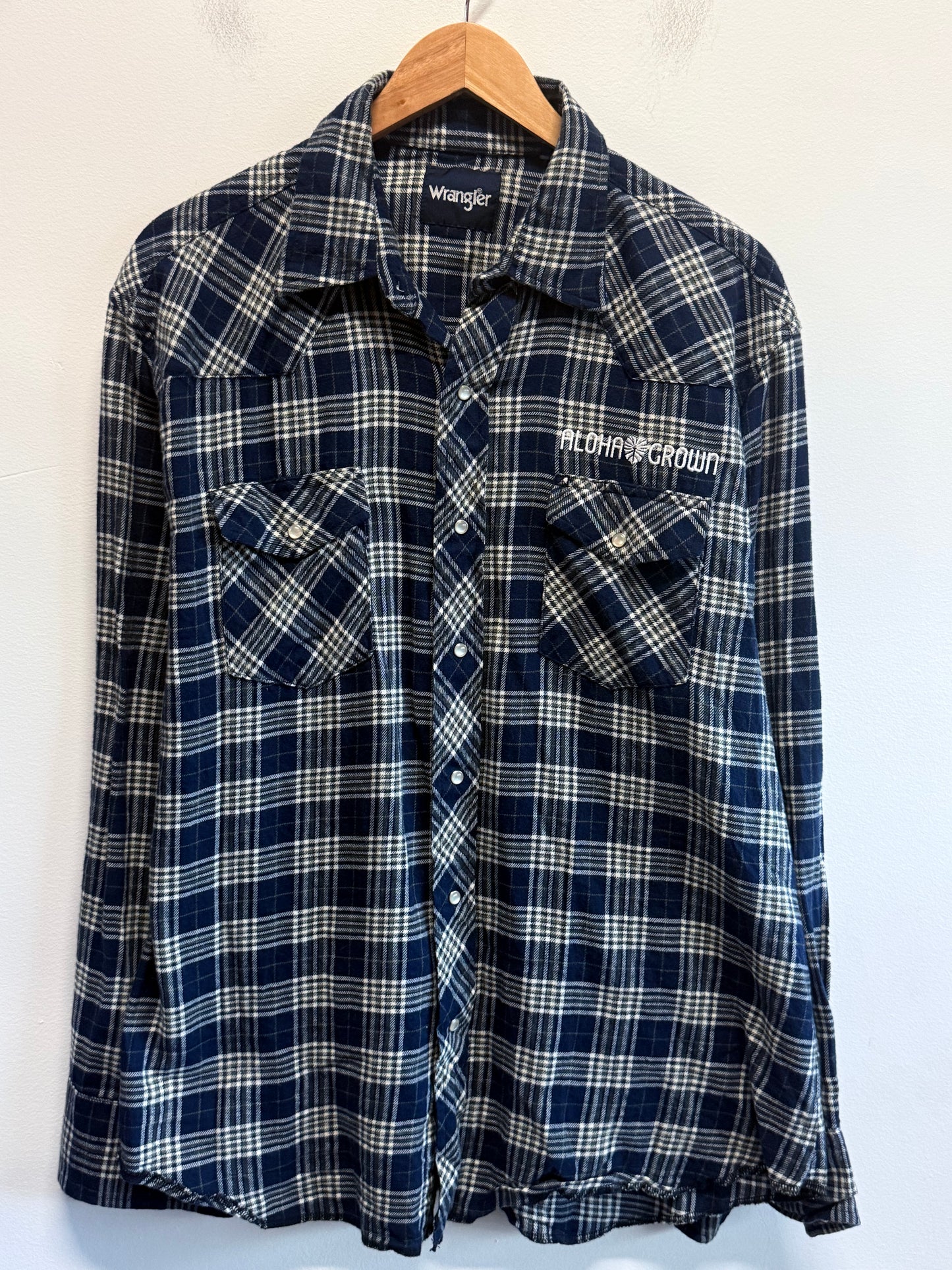Vintage Wrangler Plaid Pearl Snap Button Up Western Shirt Size Large