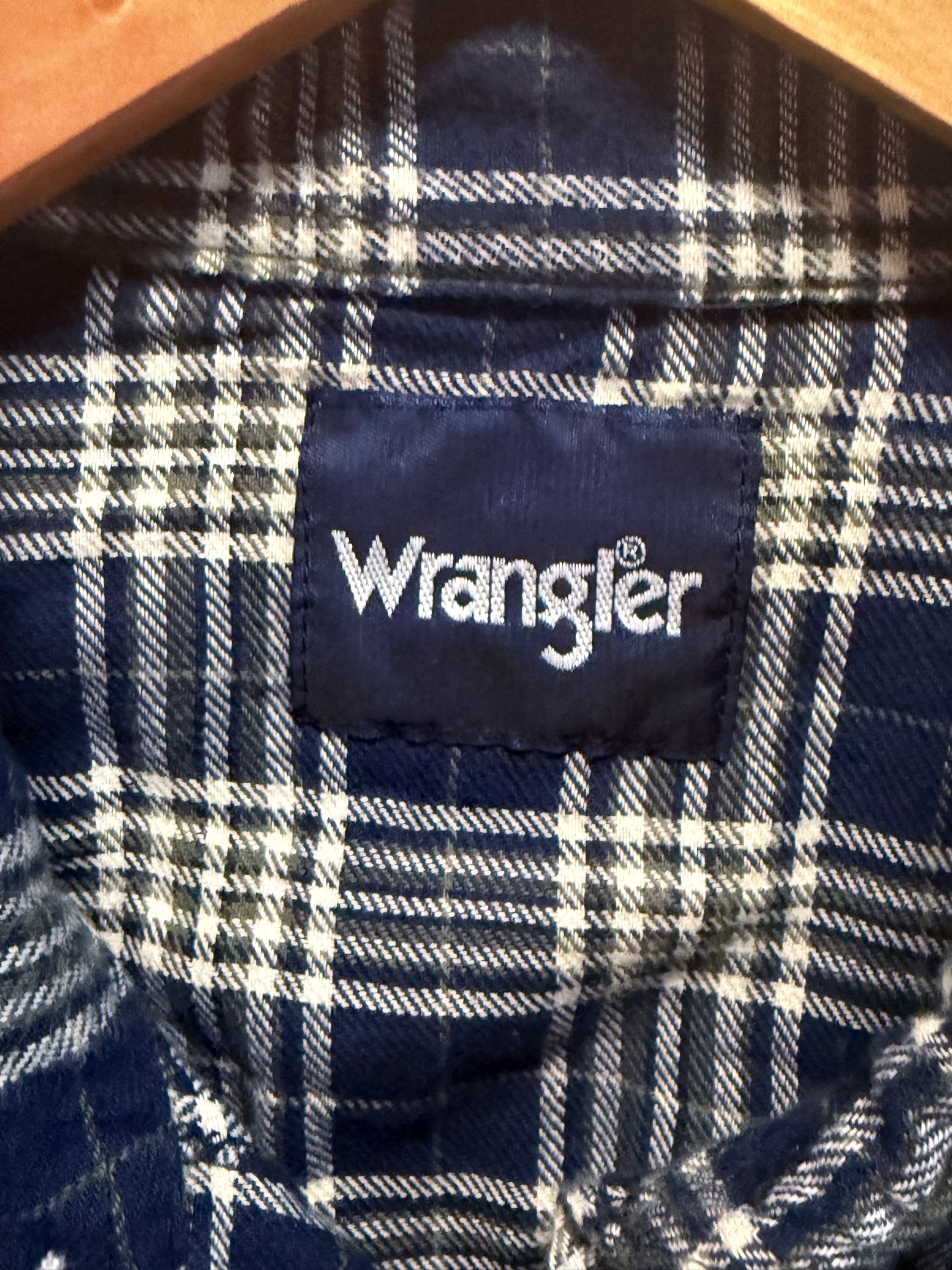 Vintage Wrangler Plaid Pearl Snap Button Up Western Shirt Size Large