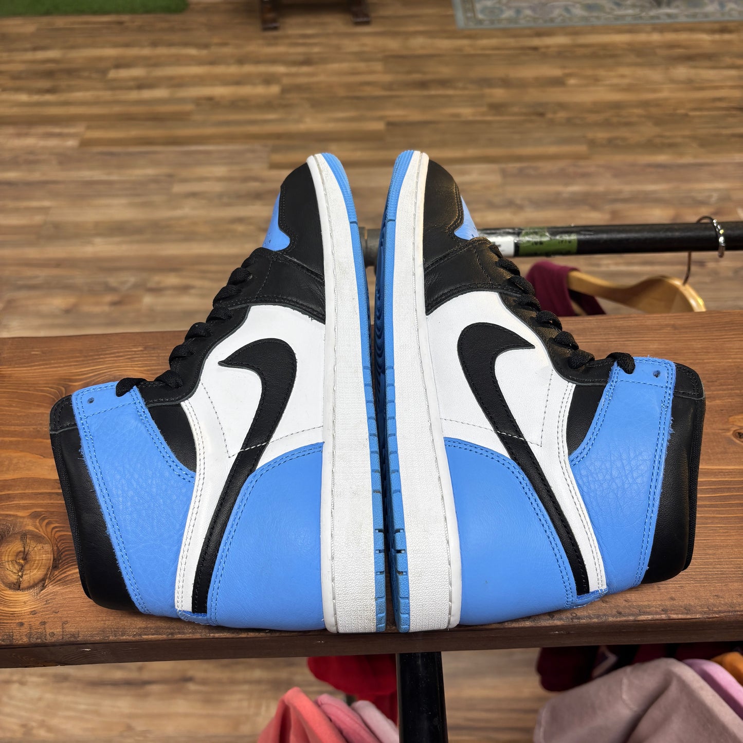 Jordan 1 'UNC Toe' Size 11