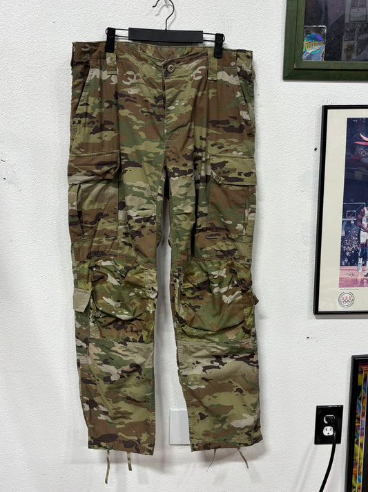 Vintage Military Surplus Camo Cargo Pants Size 37x32