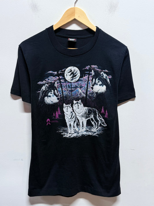Vintage 1991 Wolf Pack Nature Graphic Tee Size Medium