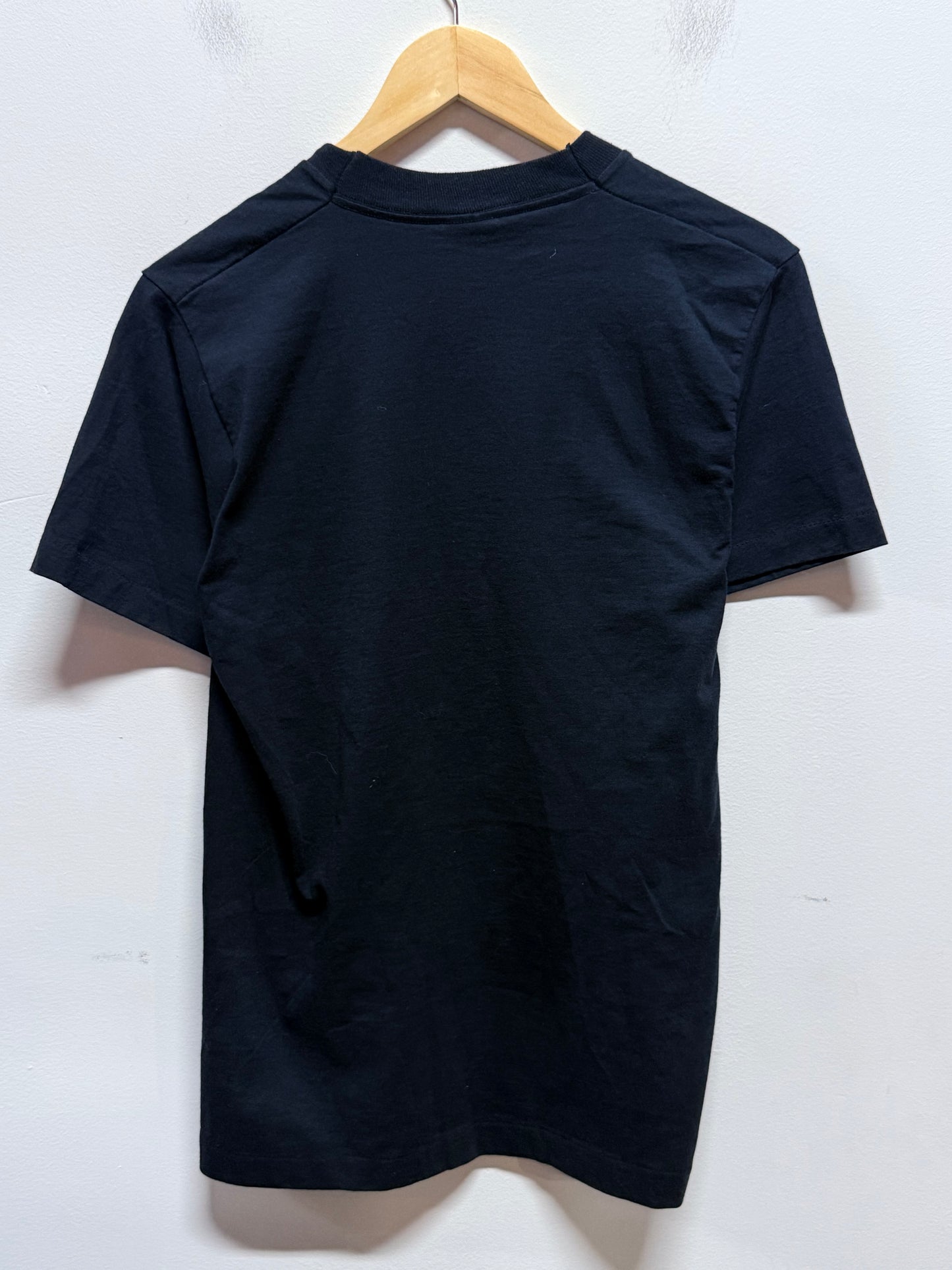 Vintage 1991 Wolf Pack Nature Graphic Tee Size Medium