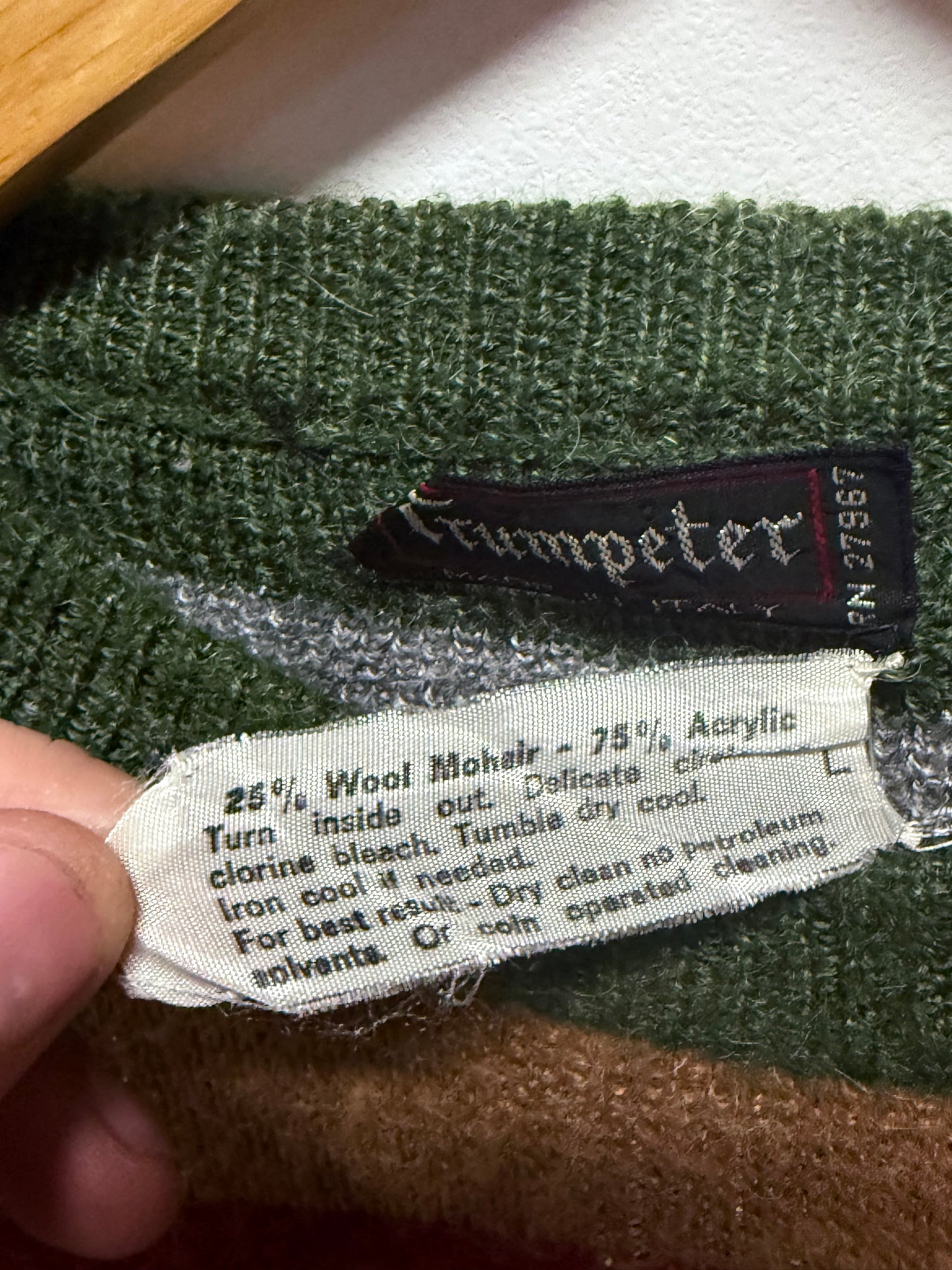 Vintage 80's Trumpeter Made in Italy Striped Acrylic Wool Sweater Size Large